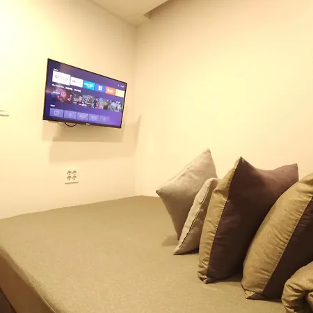 Oyo Hostel Myeongdong 1-2