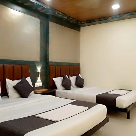 Tri Hotel-2