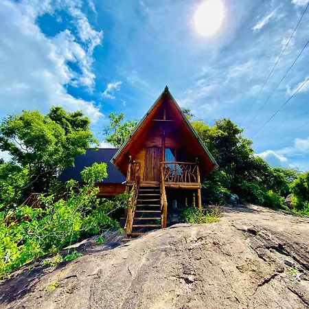 Sigiri Choona Lodge 'unique sunrise viewpoint'-2