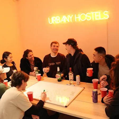 Urbany Hostel London 18-40 Years Old-2