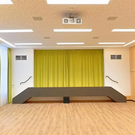 Jugendgästehaus Bad Ischl-2