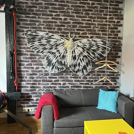 Homeplanet Hostel-3