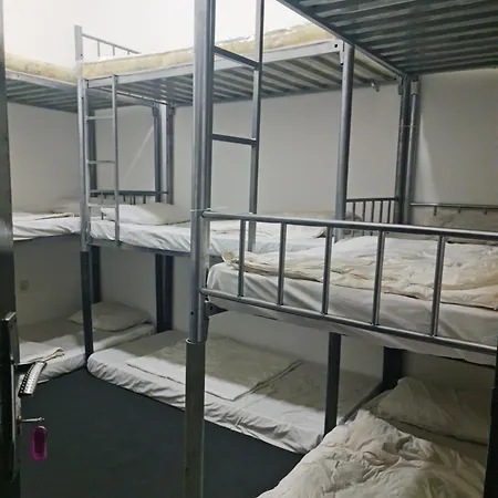 Dubai Hostel, Bedspace And Backpackers-3