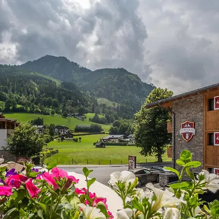 Dorfkrug Kaprun Inklusive Summercard And In Winter Tauern Spa Kaprun-3