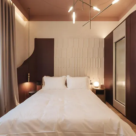 Zenith Premium Suites-2