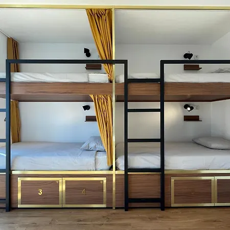33Hostel - Solo Traveller 18 To 35 Only-3