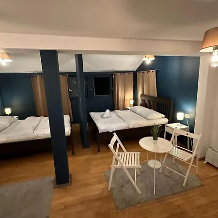 Hostel Sleeping Beauty-2