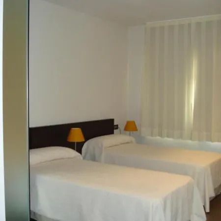 Archybal Apartamentos Turísticos y Suites-3