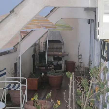 Star Hostel-3
