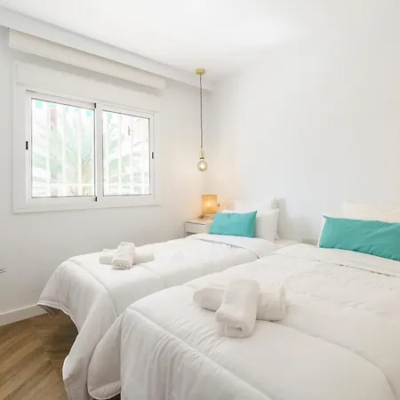 Marbella Playa With Pool &100M From Sea - Happy Rentals-3