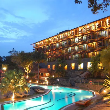 Earl'S Regency Hotel-3