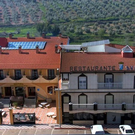 Hotel Avenida-3