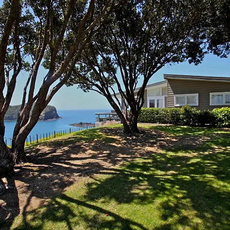 Pacific Rendezvous Resort-2