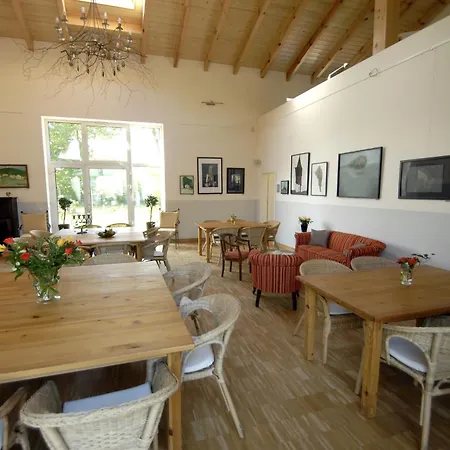 Cellino Hotel Prieros-3