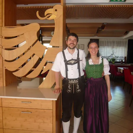Hotel Zum Tiroler Adler-2