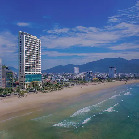 Le Sands Oceanfront Danang Hotel-3