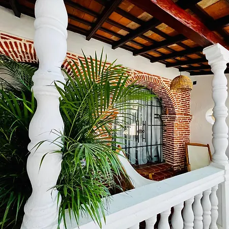 Los Patios Hostel Cartagena-2