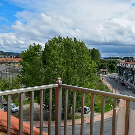 Apartamentos Ares 3000-3