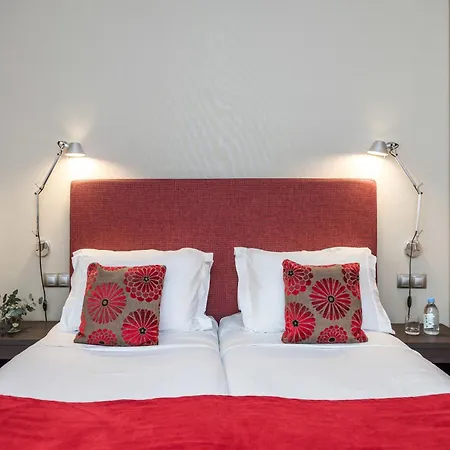 Casp 74 Apartments-3