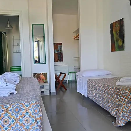 La Casa A Mare B&B-3