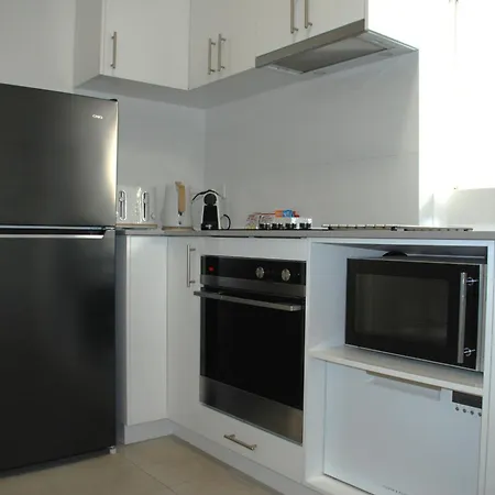 Scarborough Apartment-2