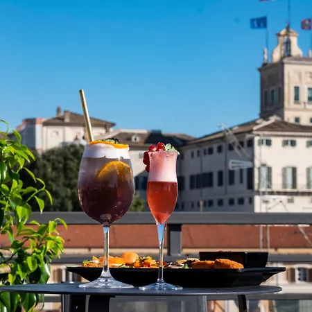 U-Visionary Roma Hotel-2