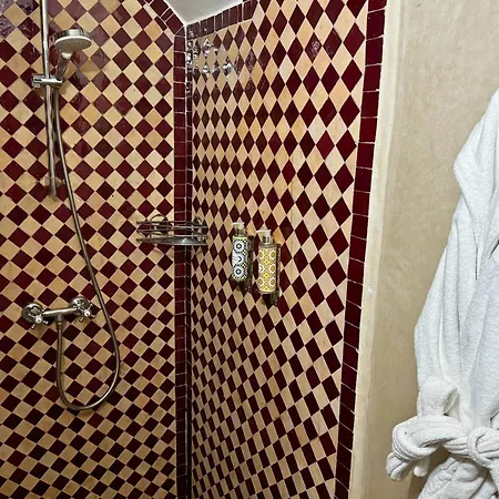Riad Casa Lalla - Spa & Rooftop En Medina-2