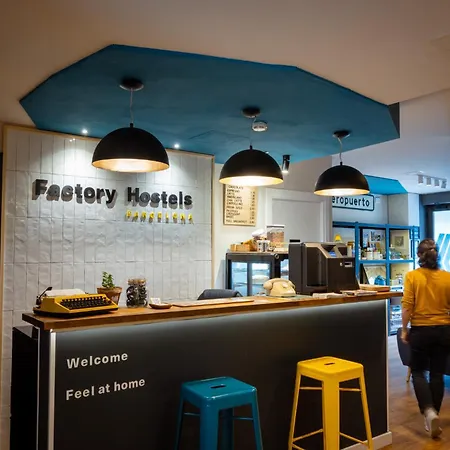 Factory Hostels Barcelona-3