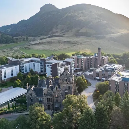 Summer Stays At The University Of Edinburgh-3