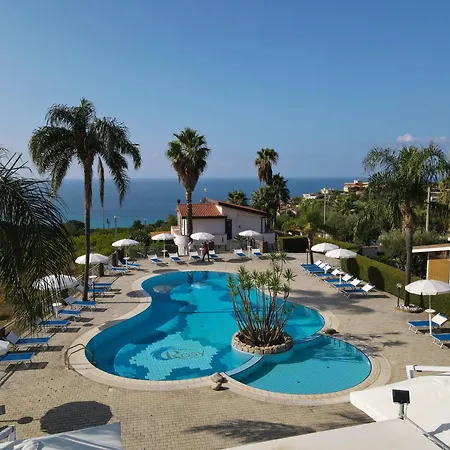 Rosy Hotel Residence-3