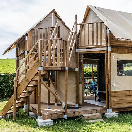 Camping La Grappe Fleurie-2
