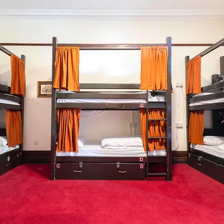 Palmers Lodge Swiss Cottage-3