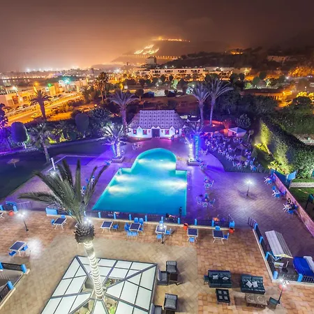 Oasis Hotel & Spa-3
