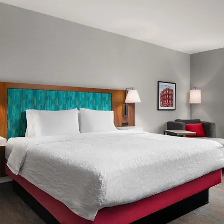 Hampton Inn Chicopee - Springfield-2