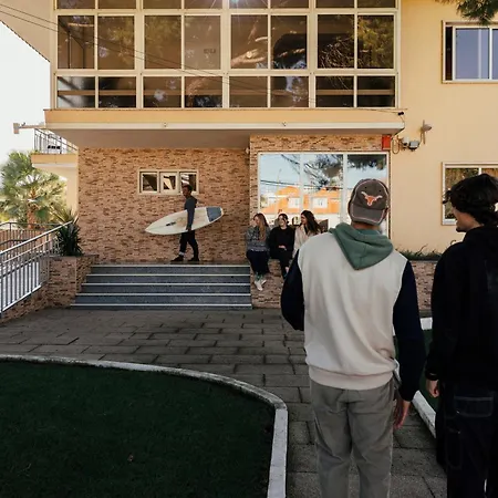 Lisbon Surf Hostel-3
