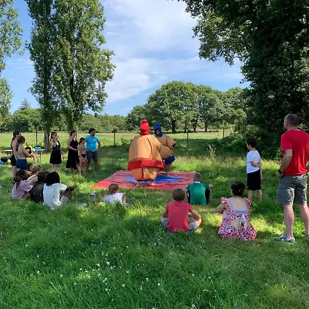 Camping de l'Etang du Pays Blanc-3