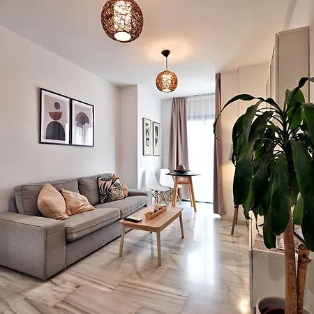 Love Rent4 Malaga Rene-2