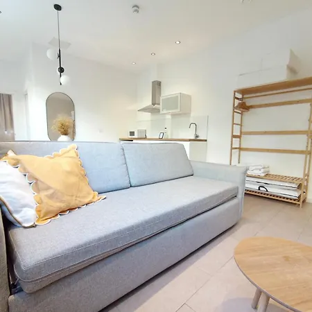 Blanq Marina Suites-2