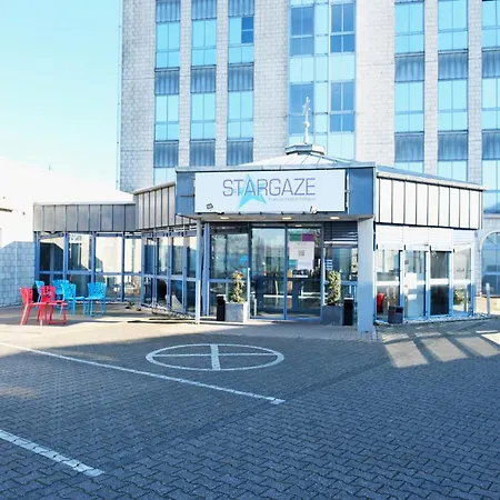 Stargaze Forum Hotel Düsseldorf-Hilden-3