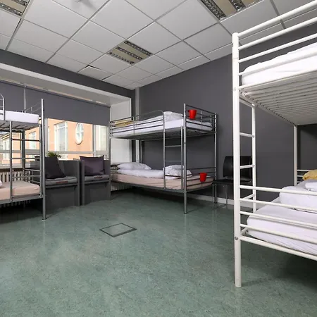 Hostel B47-3