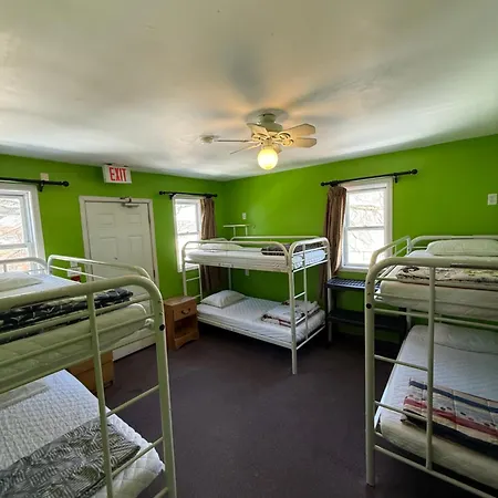 Ottawa Backpackers Inn-3