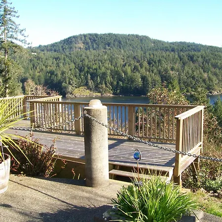 Moonlit Cove B&B-2