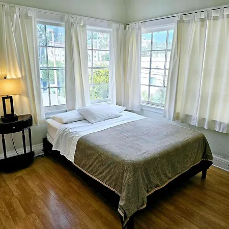 Orange Drive Hostel-3