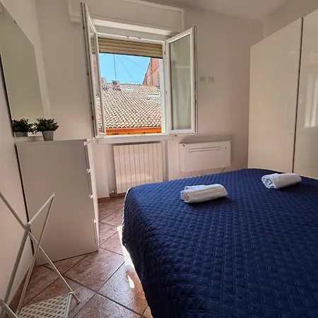Bologna Apartment-2