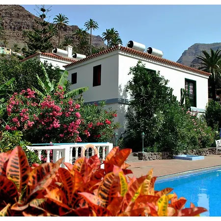 Apartamentos Nelly-3