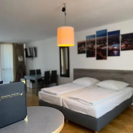 Opera Hotel Koeln-3