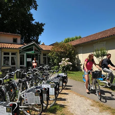 Auberge de Jeunesse de Saintes-2