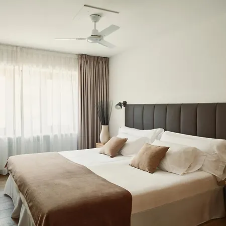 Hotel MET Pamplona-3