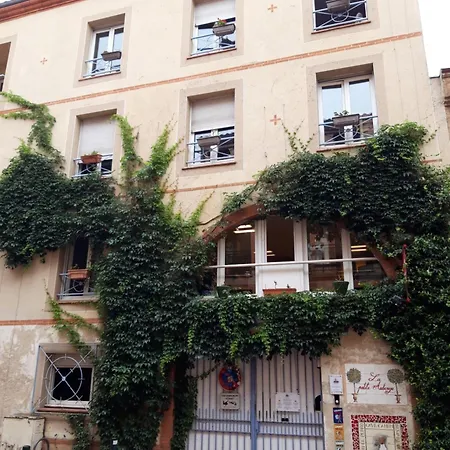La Petite Auberge De Saint-Sernin-3