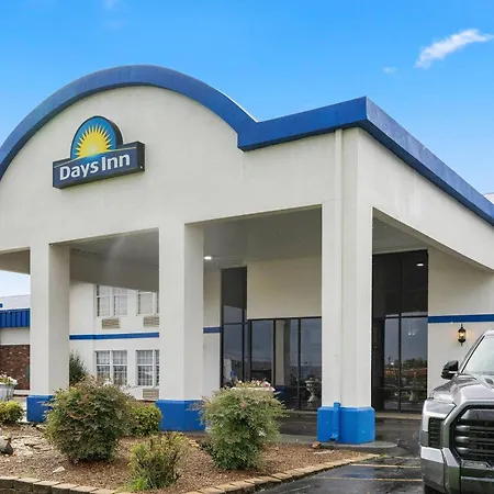 Days Inn By Wyndham Madisonville-2